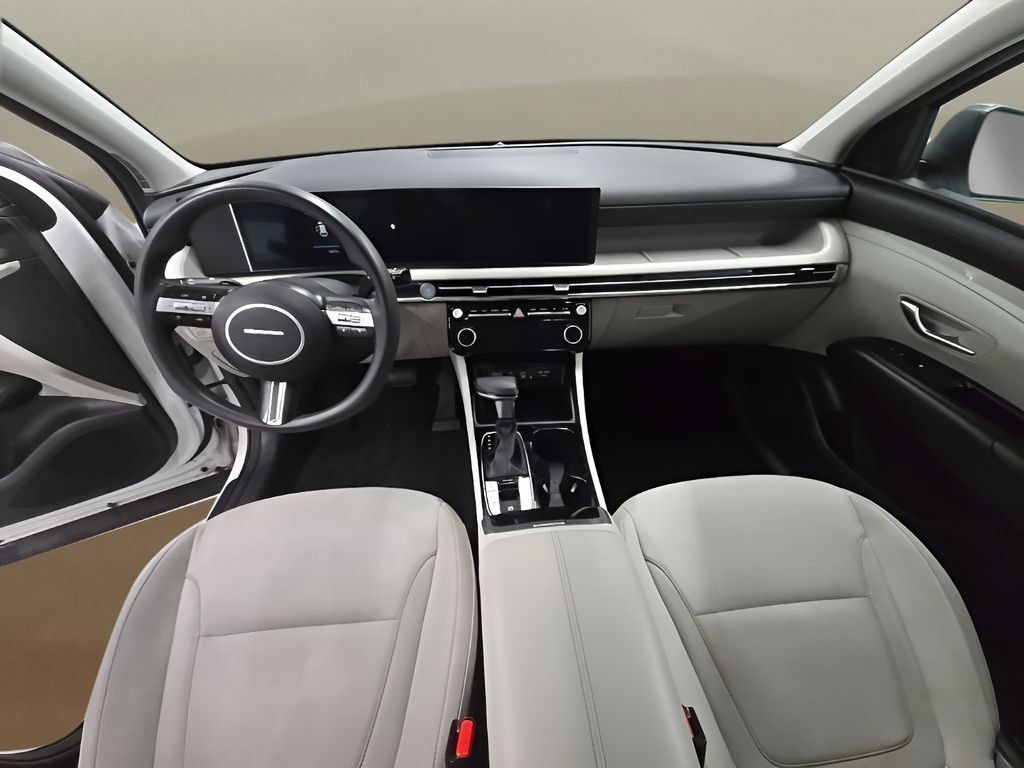Used 2025 Hyundai Tucson SEL AWD/4WD image 28