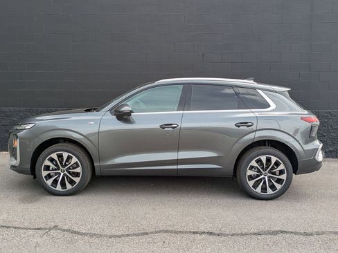New 2026 Audi Q3 quattro 2.0T AWD/4WD image 8