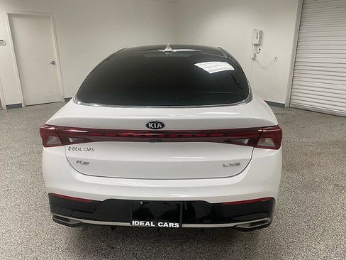 Used 2021 Kia K5 LXS image 6