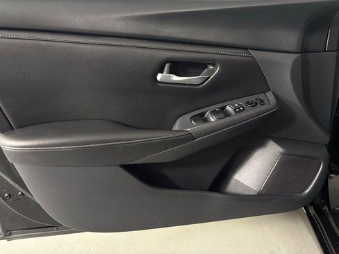 Used 2024 Nissan Sentra SV image 17