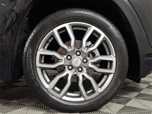 Used 2022 GMC Terrain Denali image 11