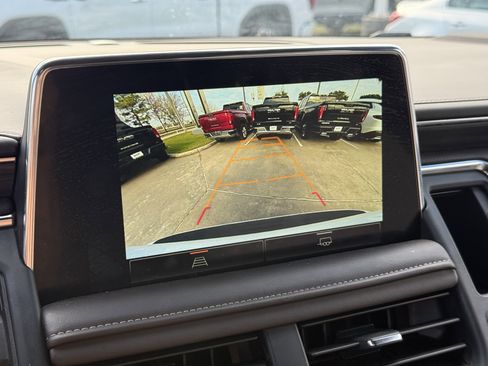 Used 2024 GMC Yukon SLT image 21