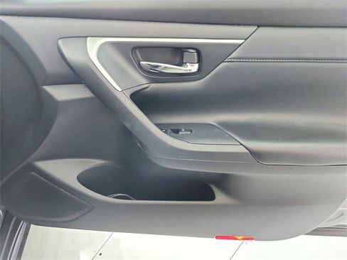 Used 2017 Nissan Altima 2.5 SL image 42