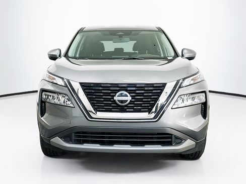 Used 2023 Nissan Rogue SV AWD/4WD image 2