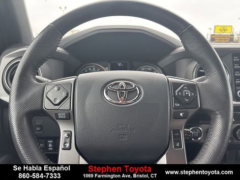 Used 2023 Toyota Tacoma TRD Sport image 19