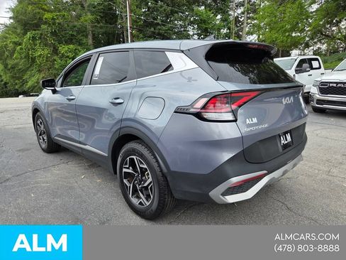Used 2025 Kia Sportage LX FWD image 8