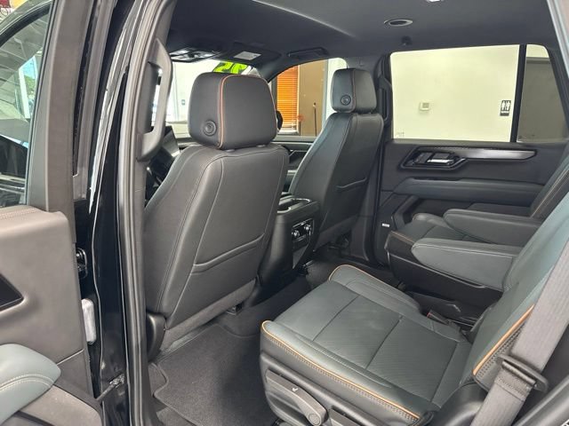 Used 2025 GMC Yukon AT4 w/ Premium Trailering Package AWD/4WD image 24