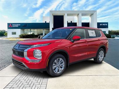 New 2025 Mitsubishi Outlander ES