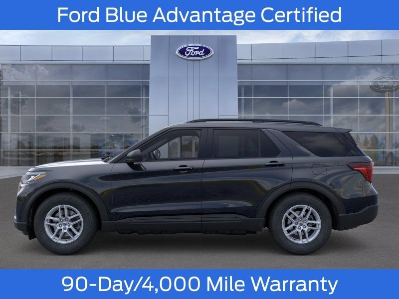 Used 2026 Ford Explorer Active AWD/4WD image 4