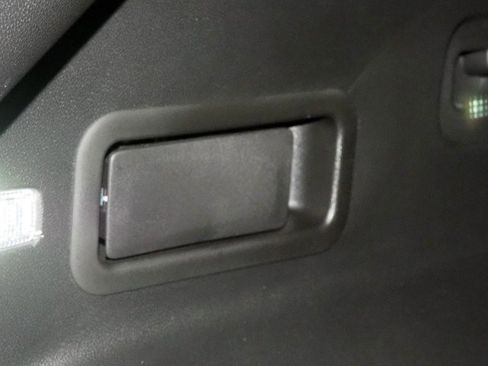 Used 2024 Chevrolet Blazer LT w/ Convenience Package image 43