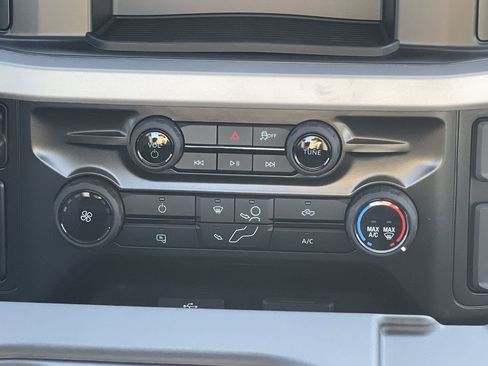 New 2026 Ford F250 XL w/ XL Chrome Package image 13