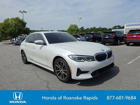 Used 2021 BMW 330i Sedan w/ Premium Package RWD image 7