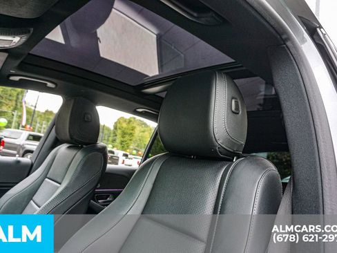 Used 2023 Mercedes-Benz GLE 450 GLE 450 w/ Premium Package image 18