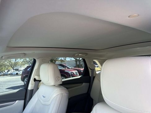 Certified 2021 Cadillac XT5 Premium Luxury image 32