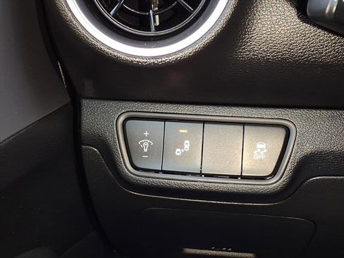 Used 2023 Kia Forte LXS w/ LXS Technology Package image 24