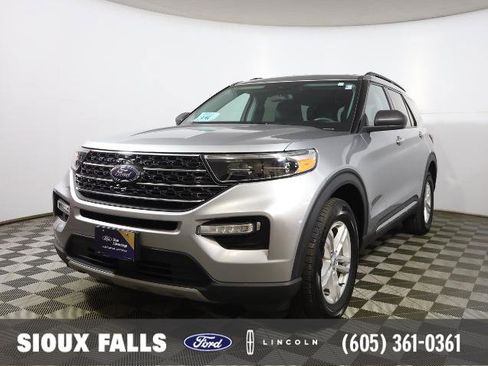 Certified 2023 Ford Explorer XLT w/ Equipment Group 202A image 1