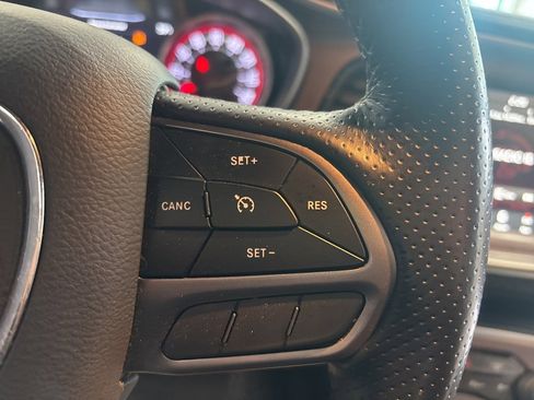 Used 2022 Dodge Challenger R/T w/ Plus Package image 15