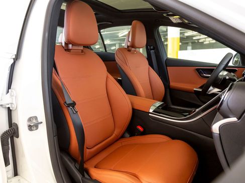 New 2025 Mercedes-Benz C 300 Sedan image 30