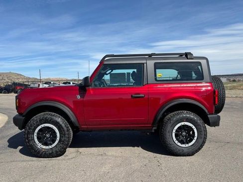 New 2026 Ford Bronco 2-Door w/ Sasquatch Package image 2