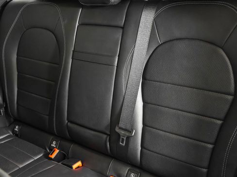 Used 2020 Mercedes-Benz GLC 300 4MATIC image 35