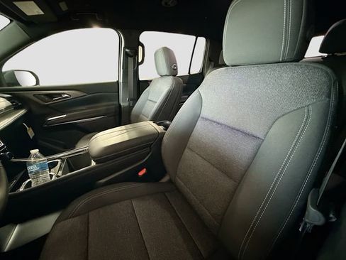 New 2026 Chevrolet Traverse LT w/ LPO, Floor Liner Package AWD/4WD image 21