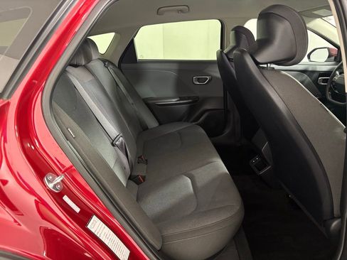 Used 2025 Kia K4 FWD image 43