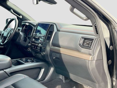 Used 2024 Nissan Titan PRO-4X w/ Pro-4x Convenience Package AWD/4WD image 32