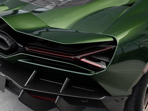 Used 2026 Lamborghini Revuelto AWD/4WD image 18