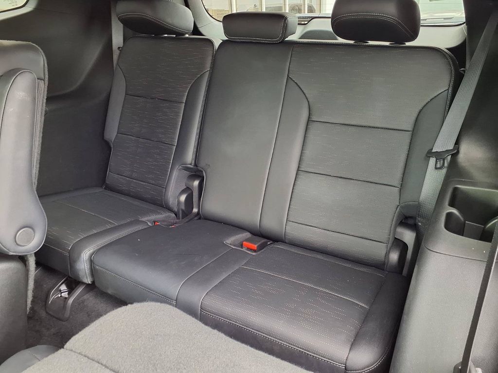 Used 2026 Buick Enclave Sport Touring FWD image 22