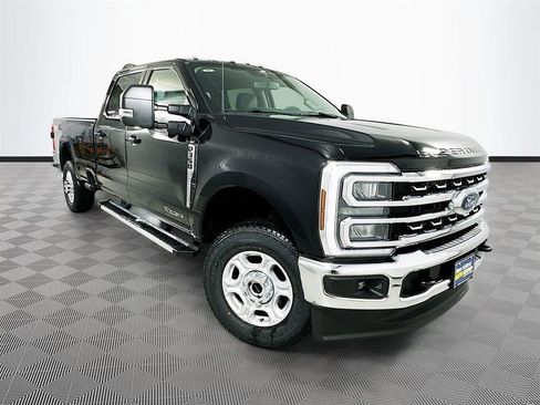 New 2026 Ford F350 XLT w/ XLT Premium Package AWD/4WD image 1