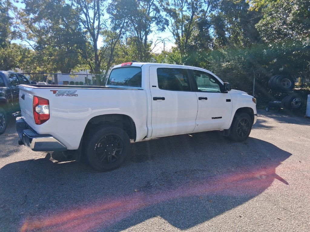 Used 2021 Toyota Tundra SR5 RWD image 4