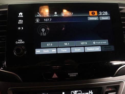 Used 2022 Honda Pilot Sport image 47