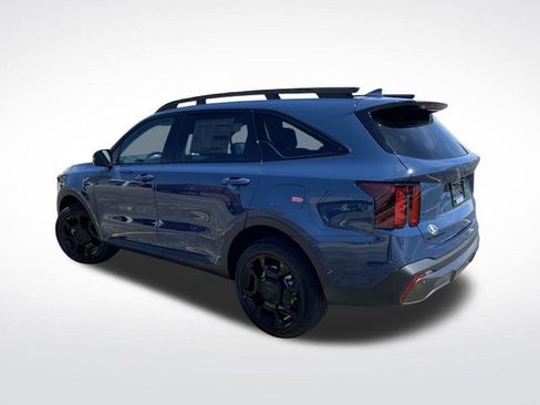New 2025 Kia Sorento X-Line EX image 3