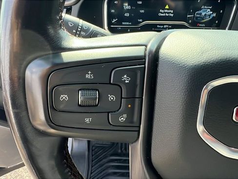 Used 2024 GMC Sierra 2500 AT4X image 25