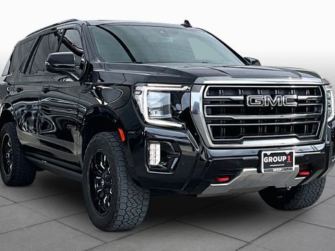 Used 2021 GMC Yukon AT4 w/ AT4 Premium Plus Package AWD/4WD image 3