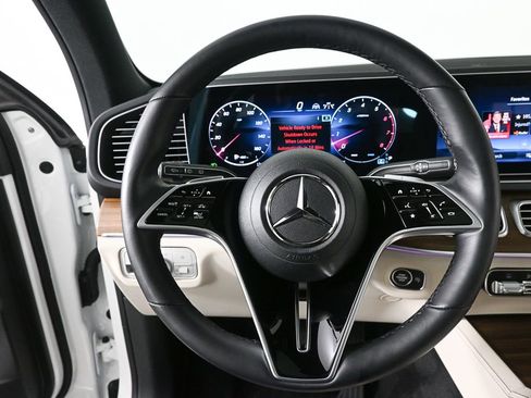 Used 2026 Mercedes-Benz GLE 450 4MATIC image 2