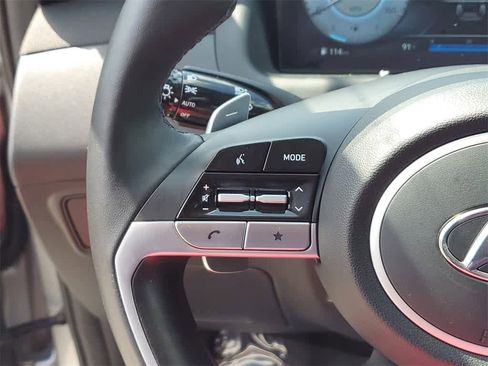 Used 2023 Hyundai Tucson Limited image 26