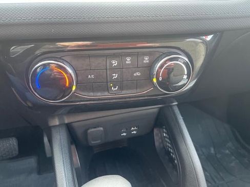 Used 2024 Chevrolet TrailBlazer LT image 14