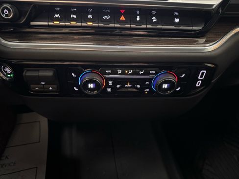 Used 2025 Chevrolet Silverado 1500 LT w/ All Star Edition Plus image 21