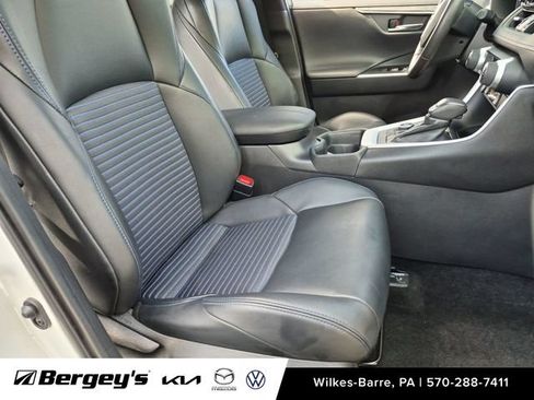 Used 2020 Toyota RAV4 XSE AWD/4WD image 27