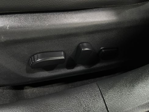 Used 2019 Nissan Altima 2.5 SR w/ SR Premium Package FWD image 14