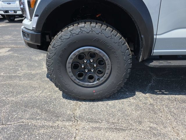 New 2026 Ford F150 Raptor AWD/4WD image 9