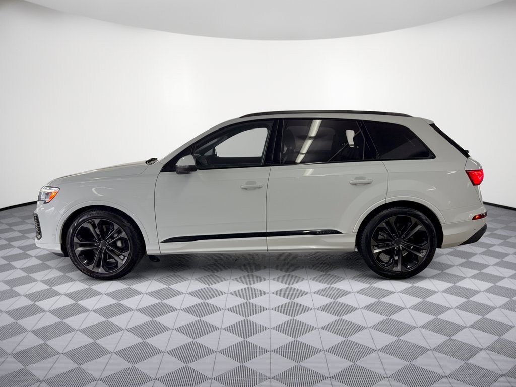 Used 2026 Audi Q7 3.0T Premium Plus w/ Premium Plus Package AWD/4WD image 2