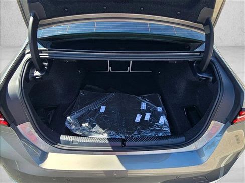 Used 2026 BMW 530i w/ Premium Package image 6