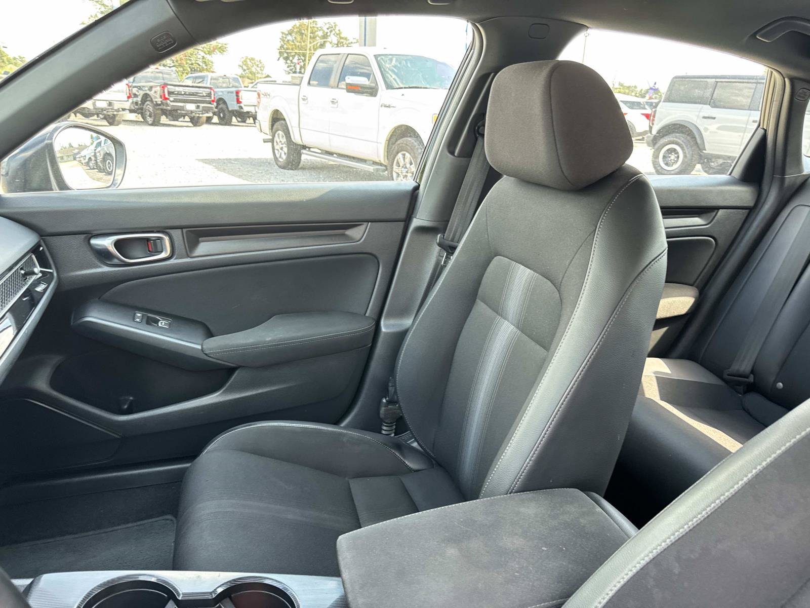 Used 2025 Honda Civic Sport image 15