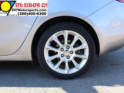 Used 2015 Dodge Dart Limited image 28