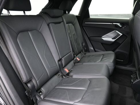 Used 2020 Audi Q3 2.0T Premium Plus w/ Premium Plus Package image 22