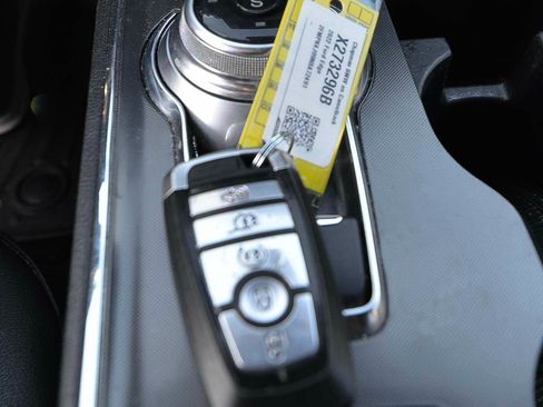 Used 2022 Ford Edge ST-Line AWD/4WD image 17