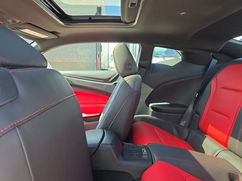 Used 2021 Chevrolet Camaro SS RWD image 14