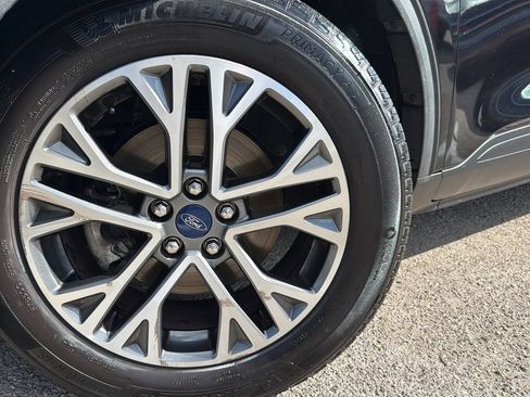 Used 2020 Ford Escape SEL FWD image 30